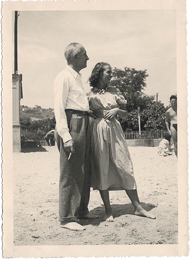 Cecile-Eluard-et-Paul-Eluard-1948-Golfe-Juan Cecile-Eluard-et-Paul-Eluard-1948-Golfe-Juan